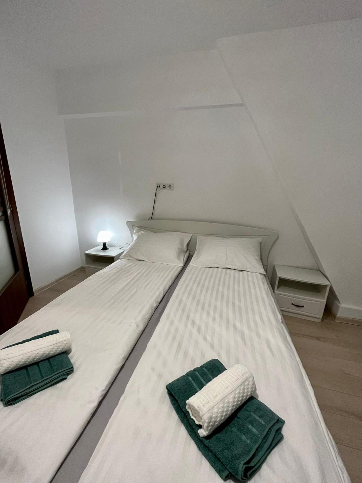 Apartament Centru Sibiu Bagian luar foto